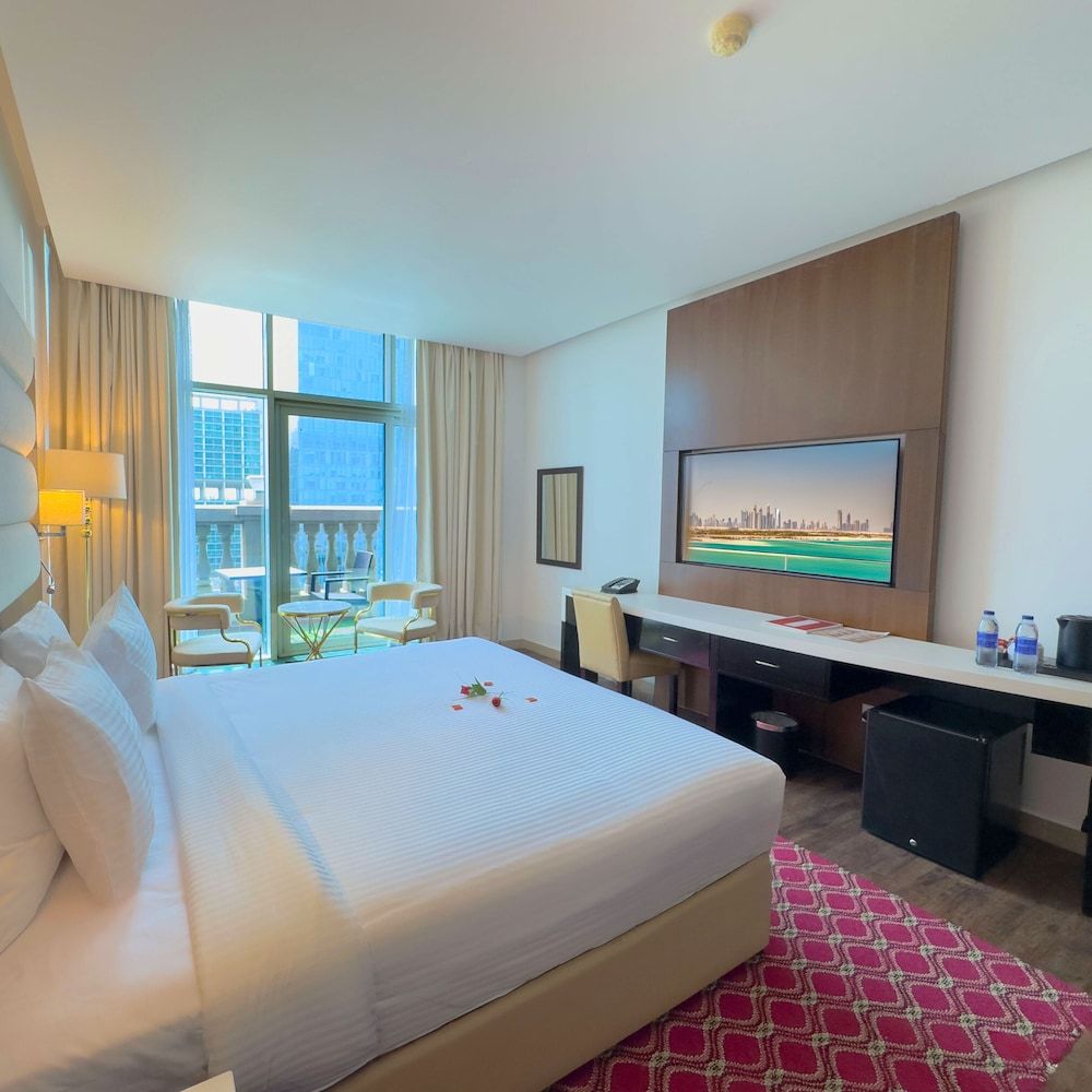 Emirates Grand Hotel