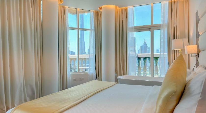 Emirates Grand Hotel