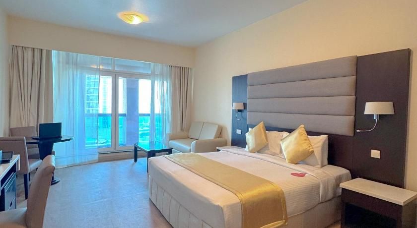Emirates Grand Hotel