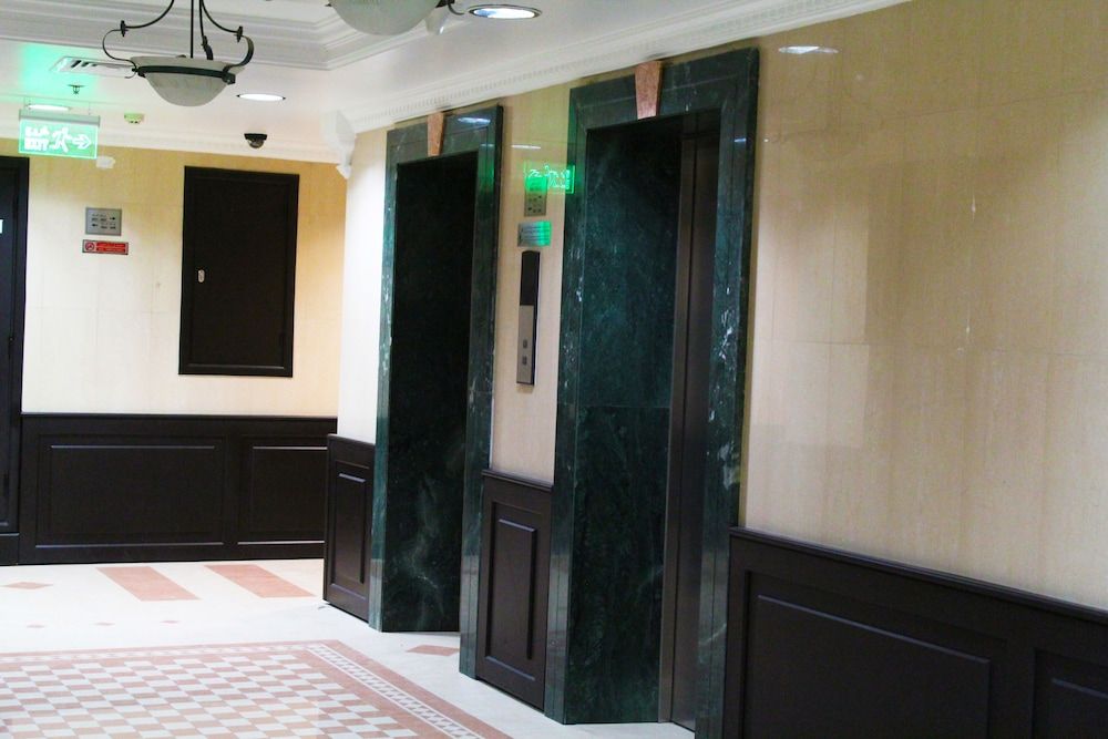 Emirates Grand Hotel