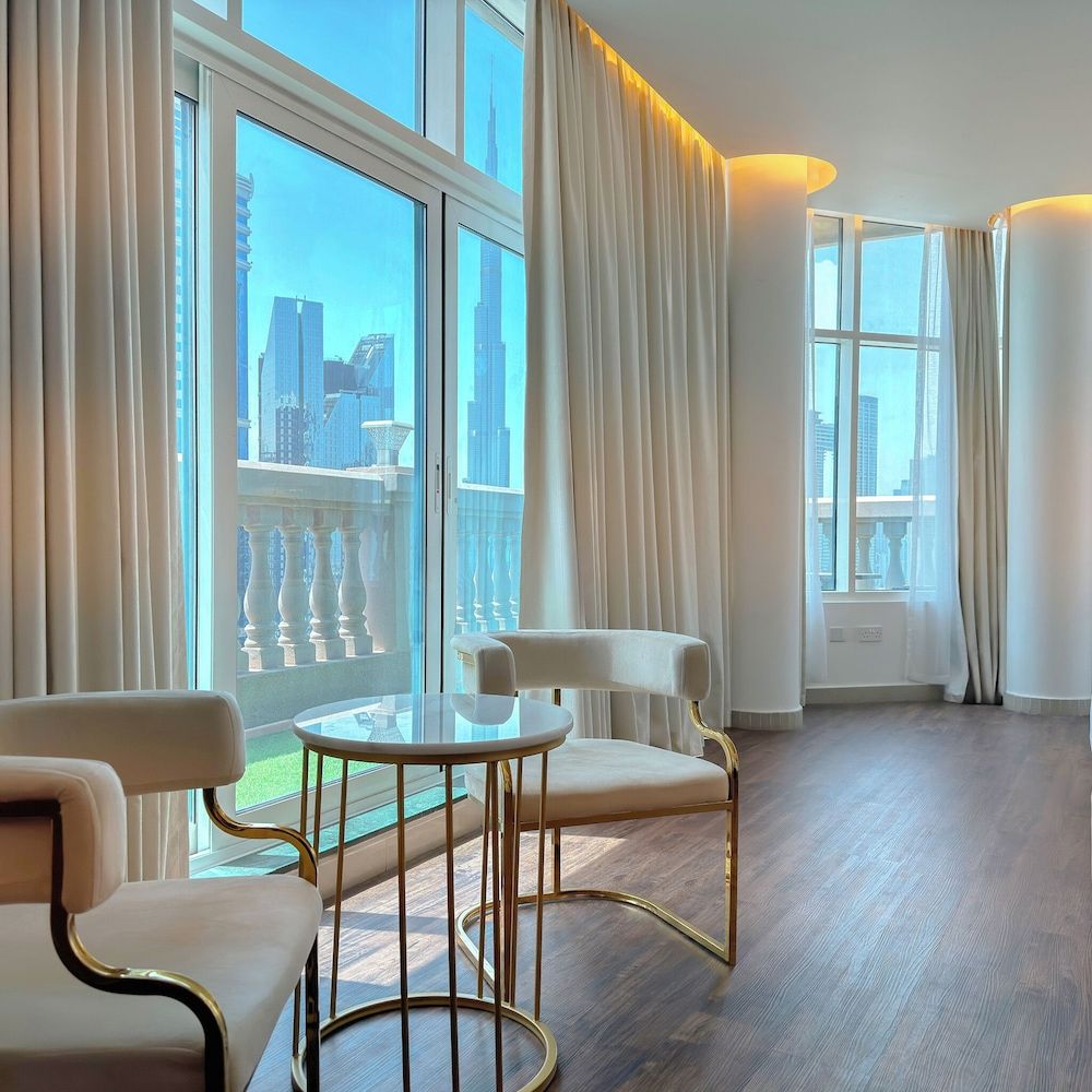 Emirates Grand Hotel