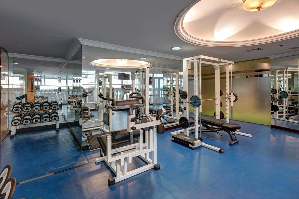 Emirates Grand Hotel