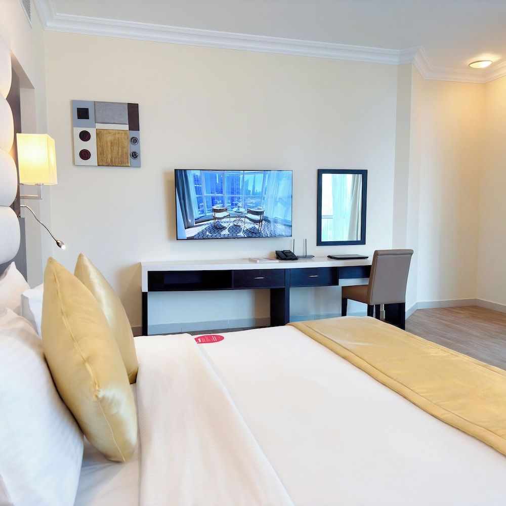 Emirates Grand Hotel