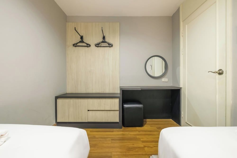 Boss Hotel Executive Suite 15