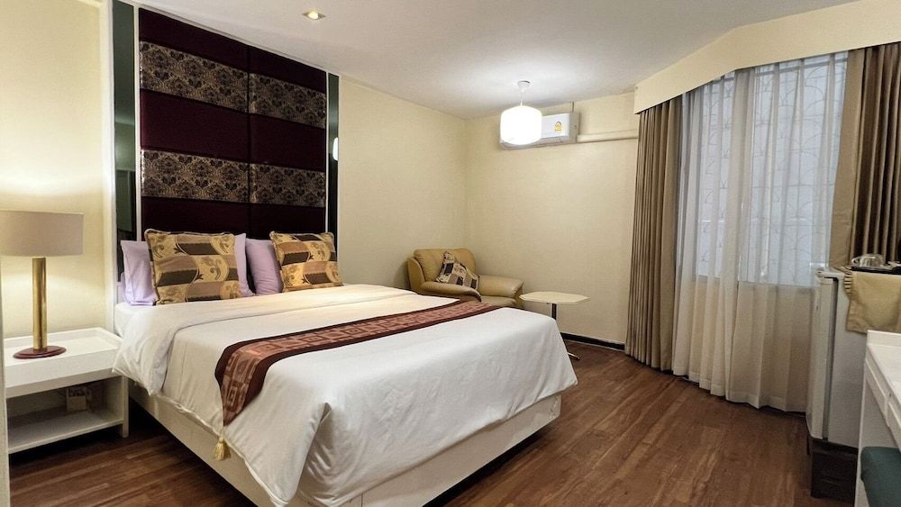 Fortuna Hotel Standard Double Room 2