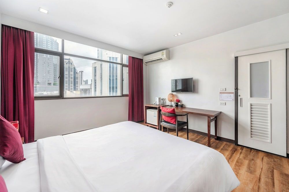undefined Ruamchitt Plaza Hotel 7