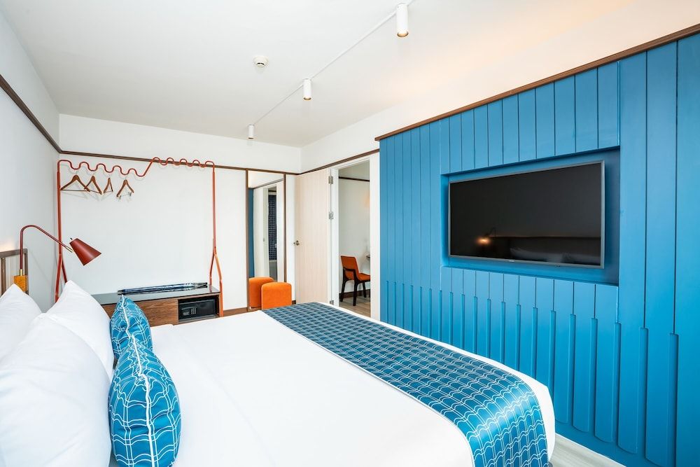 Grand Corner Suite