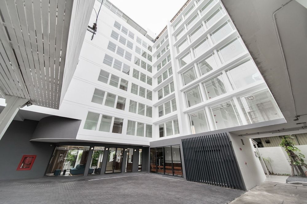 undefined Hotel Amber Sukhumvit 85 5