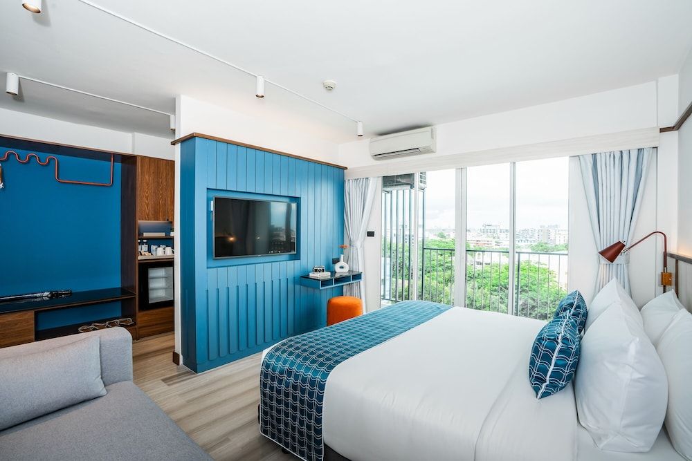 undefined Hotel Amber Sukhumvit 85