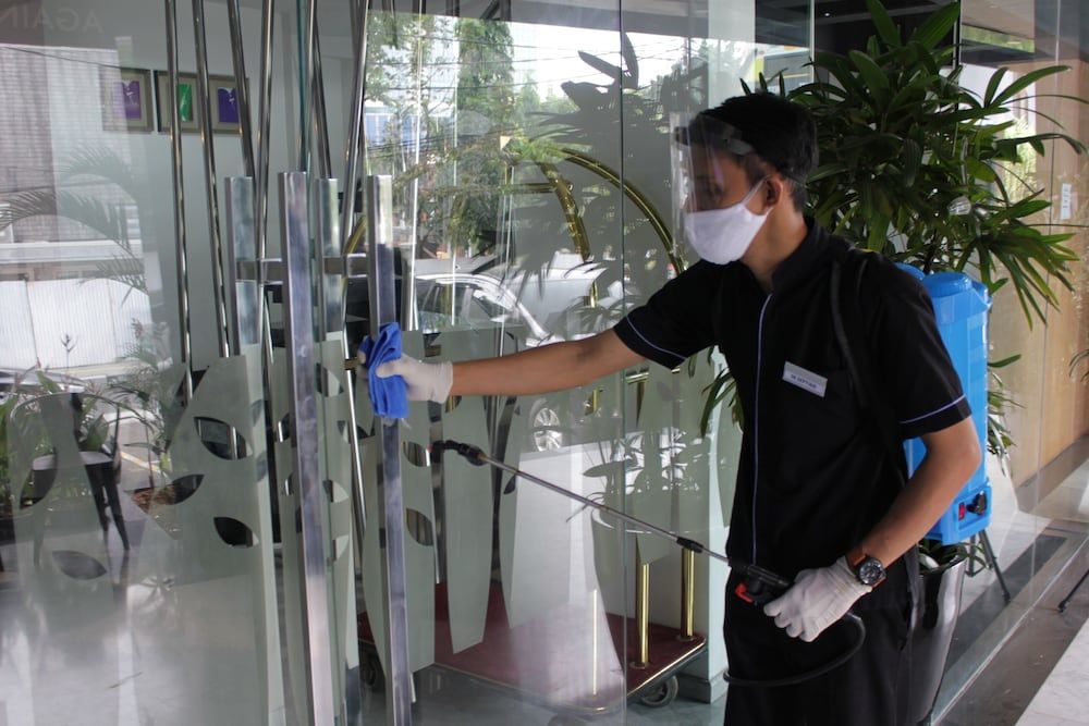 undefined Oak Tree Urban Jakarta 2