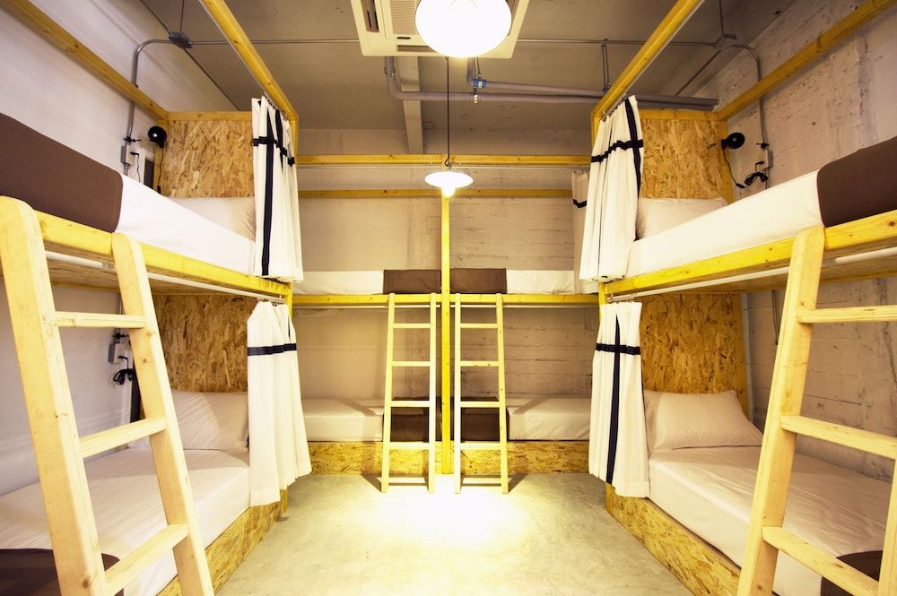 8-Bed Mixed Dormitory (2 Adults)
