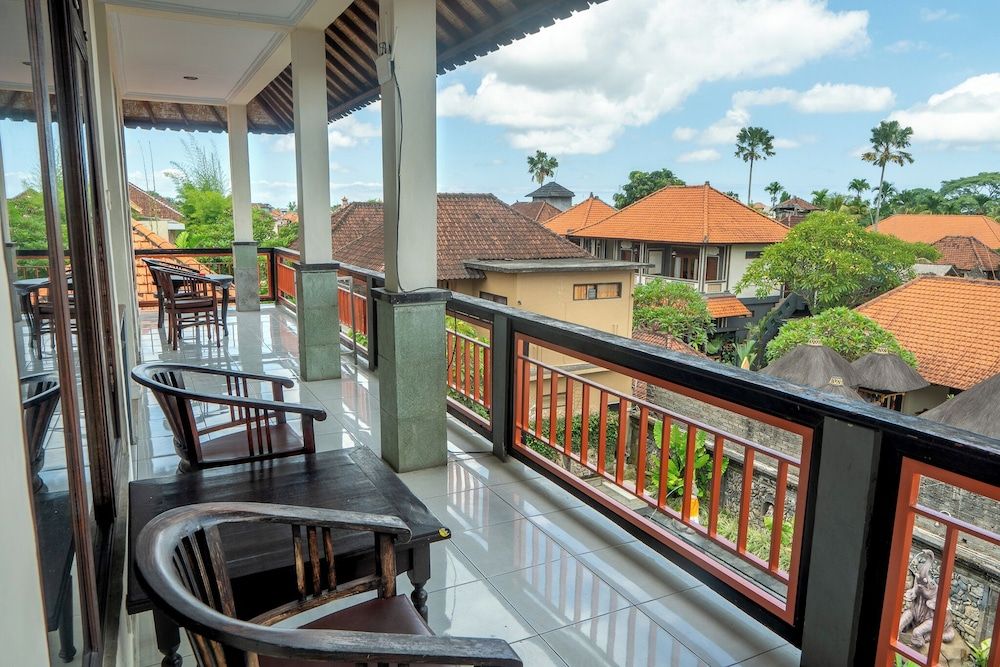 Warsa Garden Bungalows