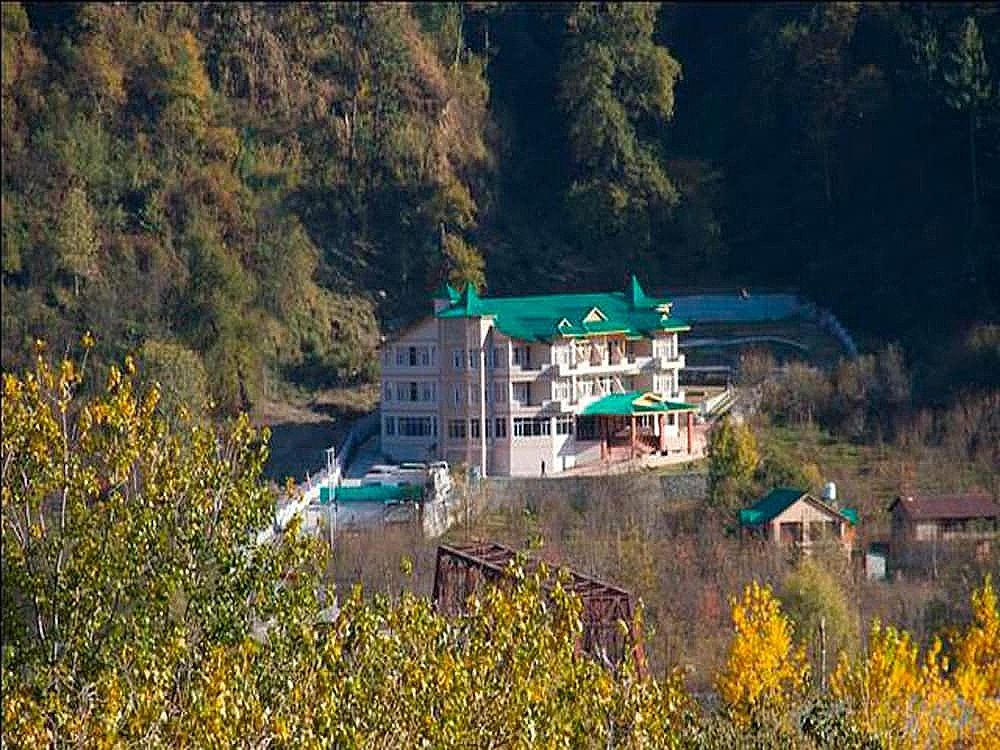 undefined Snow Touch Resort By Sriniwasa Hotels 2