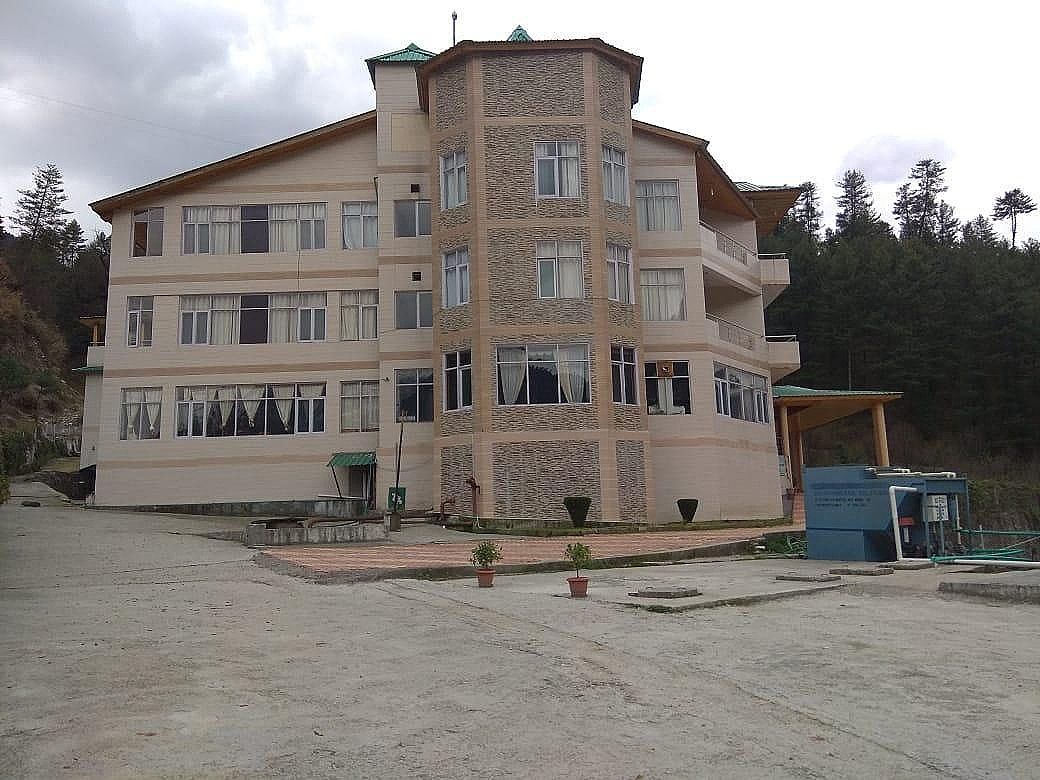 undefined Snow Touch Resort By Sriniwasa Hotels 7