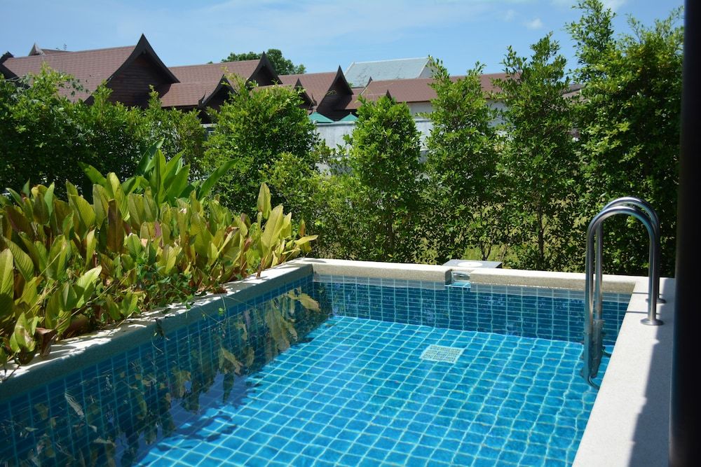 Farmer's Boutique Resort Deluxe Pool Villa 6