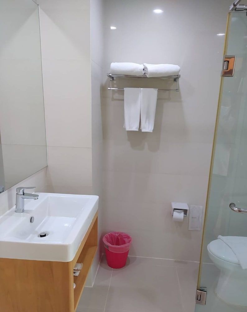 S3 Residence Park Superior Twin Room, City View 8