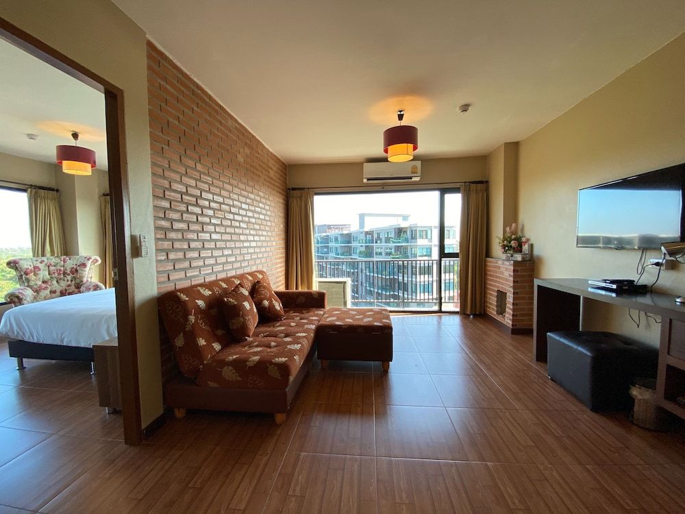 Suite Room