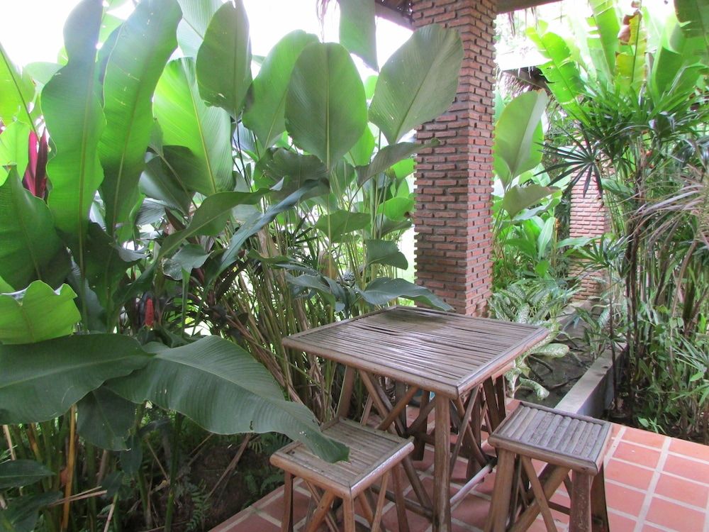 The Park Drive-Thru Check-In Resort Deluxe Villa with Breakfast 3