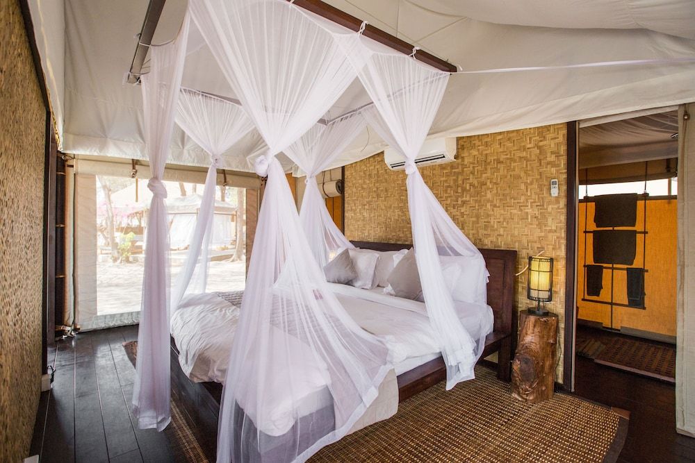 One Bedroom Sea Tent