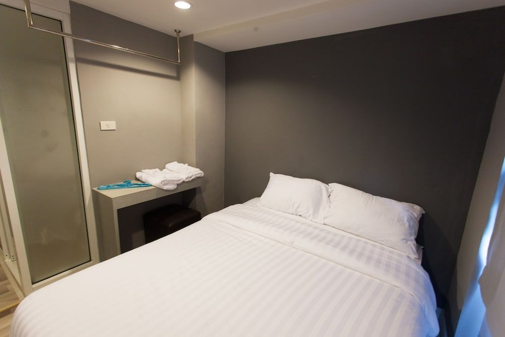 undefined Nantra Ploenchit 6