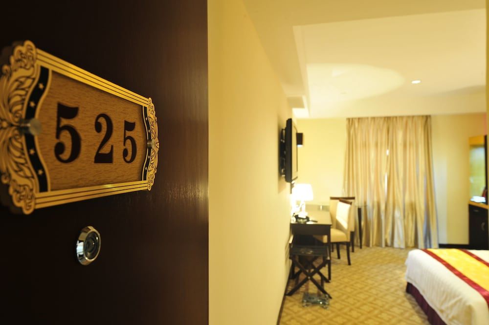 undefined Hallmark Regency Hotel - Johor Bahru 8