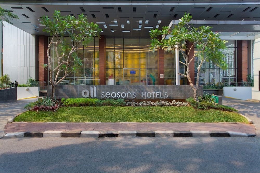 undefined All Seasons Jakarta Thamrin 6