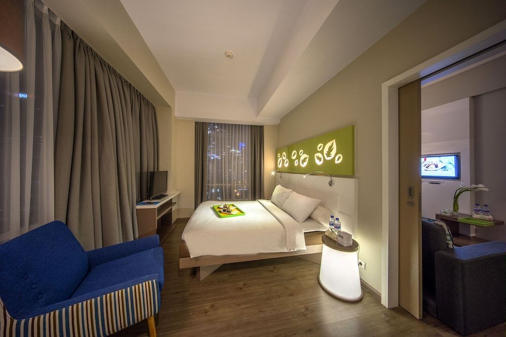Junior Suite, 1 Queen Bed