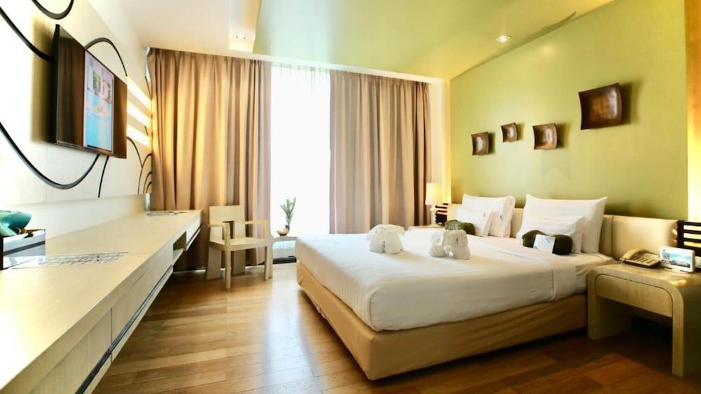 A-Te Chumphon Hotel Deluxe Double Room 2