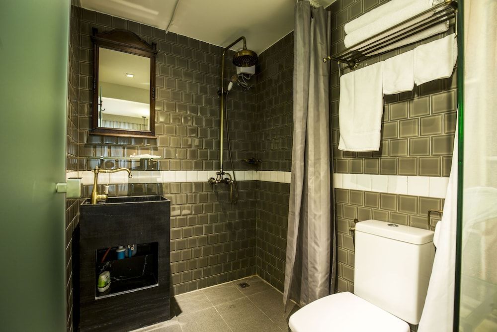 PlayHaus Thonglor Mini King 31