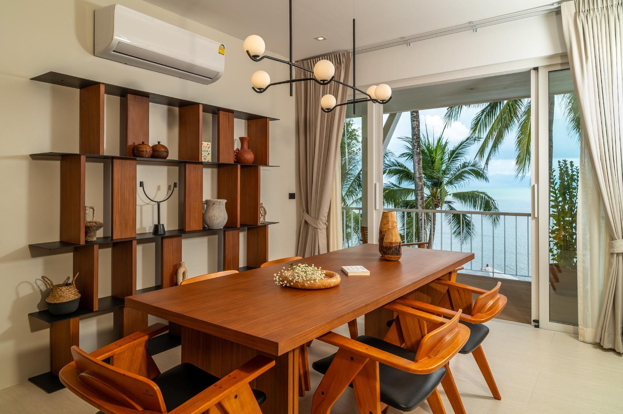 Separate living room