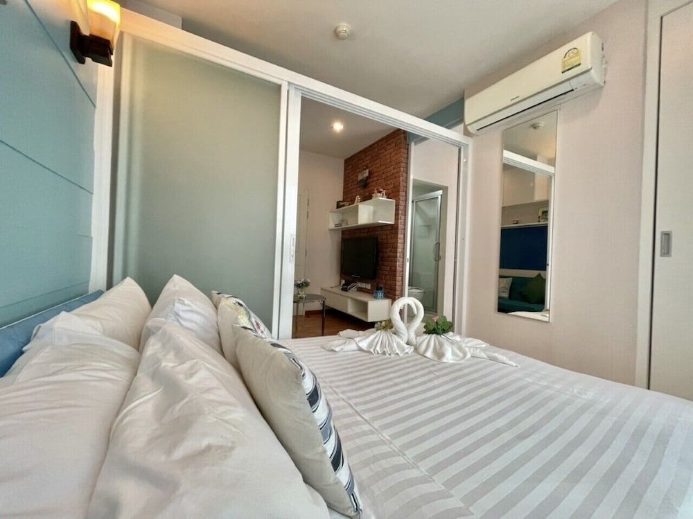 The Trust Huahin Condo Pool View by Dome Deluxe Apartment 5