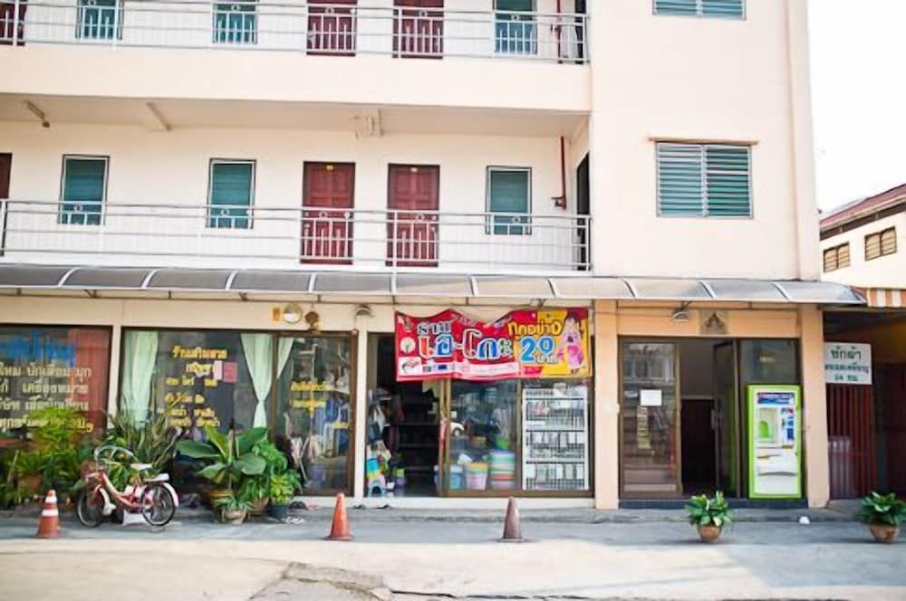 undefined S&P Service Apartment 2