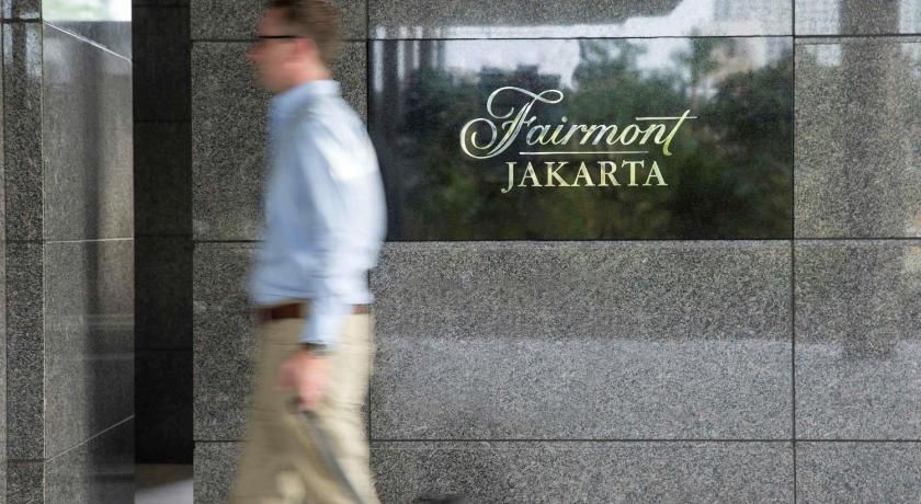 undefined Fairmont Jakarta 10