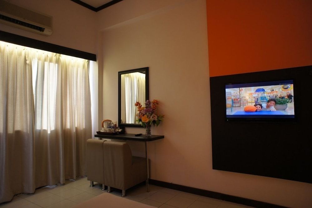 Meldrum Hotel Premier Room, 1 Bedroom, Non Smoking 7