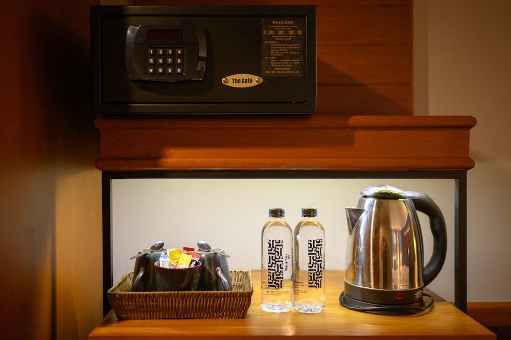 Quarter 09 Beach Superior Room 13