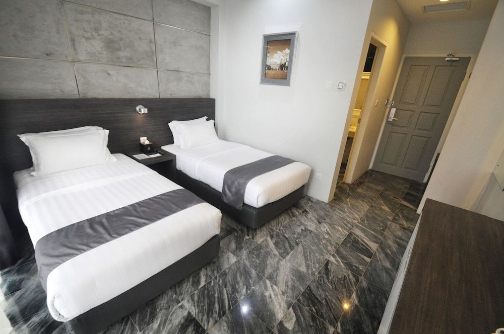 DREAMTEL Jakarta Standard Twin Room 5