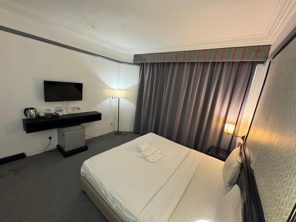 Hotel DeLeeton Deluxe King 2