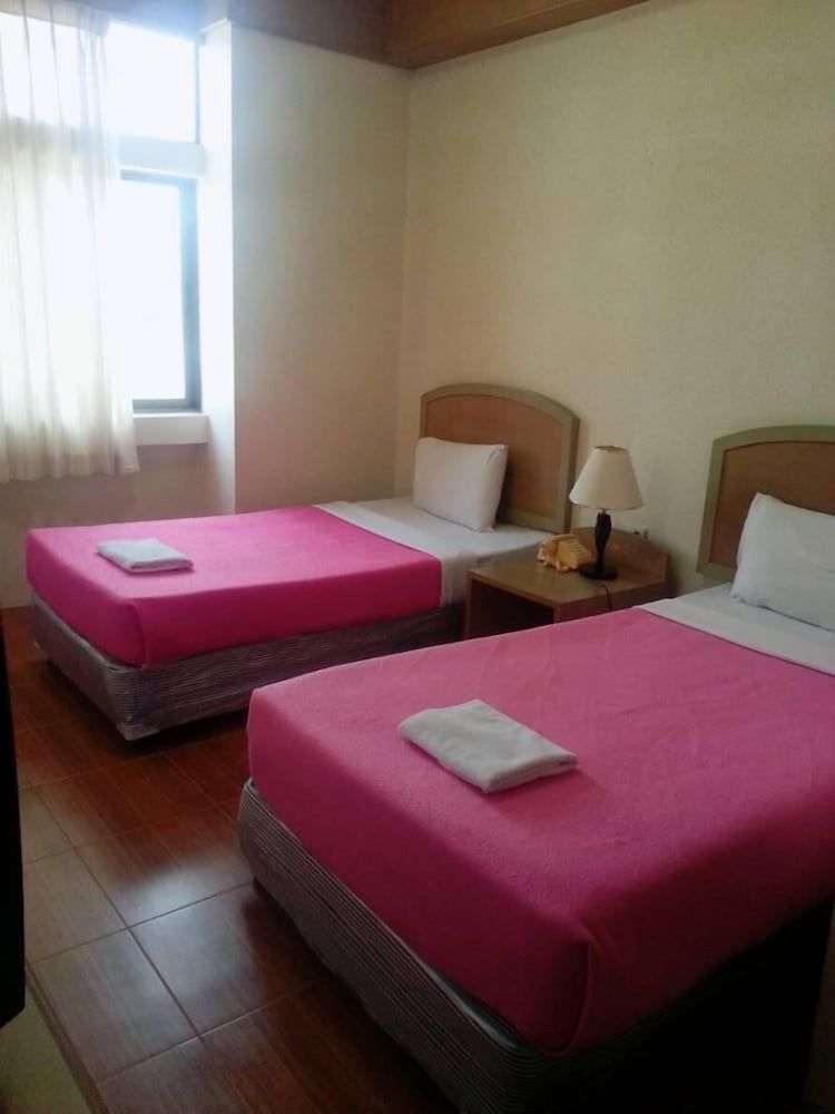 Baan Warddaw Guesthouse Standard Room 14