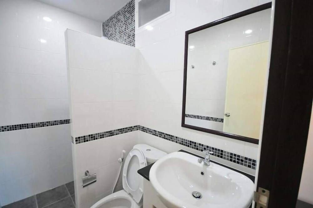 Baan Warddaw Guesthouse Room 10