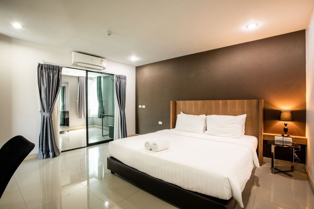 undefined Jira Boutique Residence