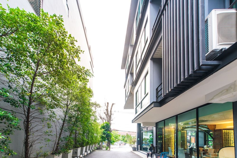 undefined Jira Boutique Residence 8