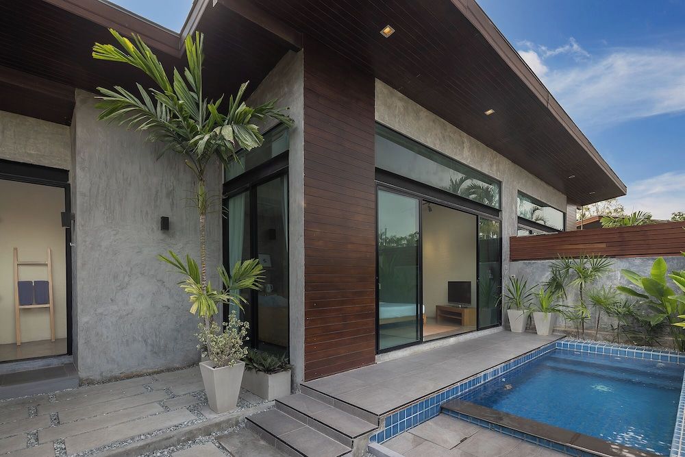 undefined Sunday Sea Two Pool Villa Pattaya 2