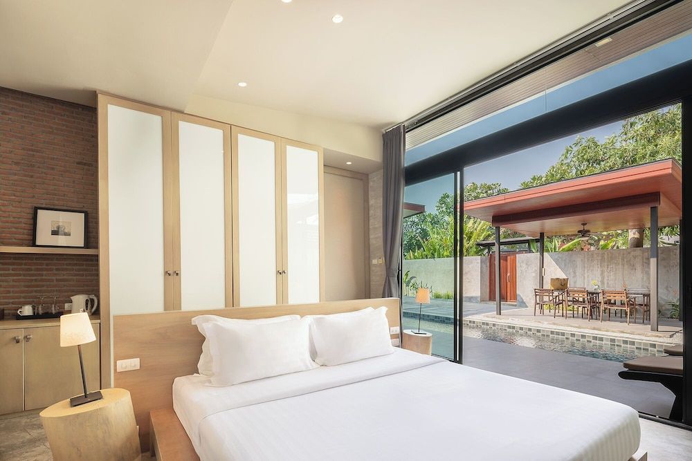 undefined Sunday Sea Two Pool Villa Pattaya 6