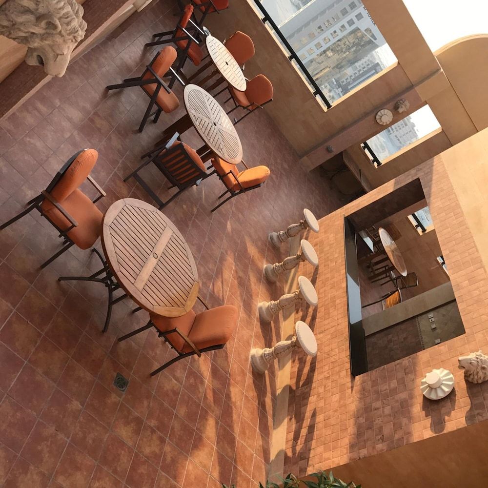 undefined Elite Tower 6