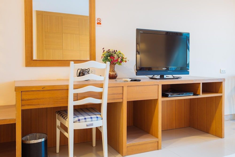 MetroPoint Bangkok Superior Double Room 10