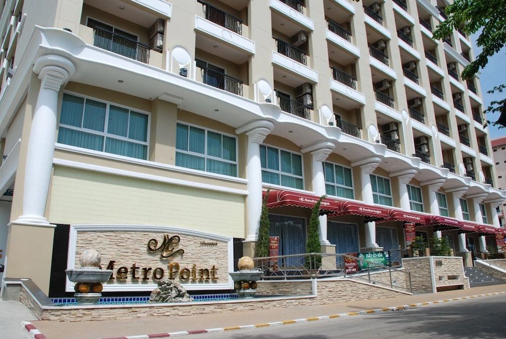 undefined MetroPoint Bangkok 4