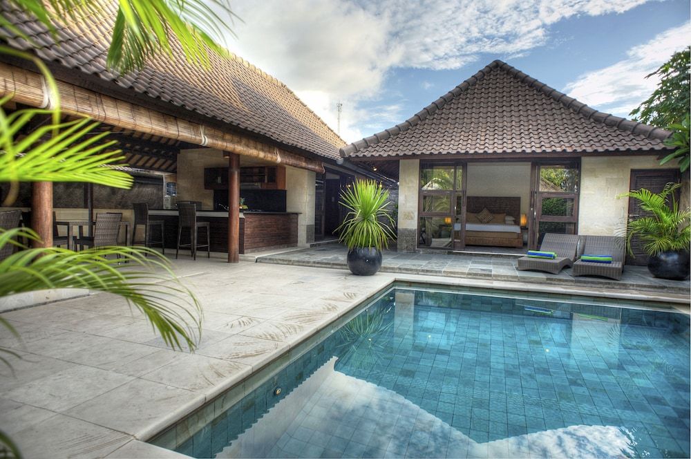 undefined Gili Villas 9