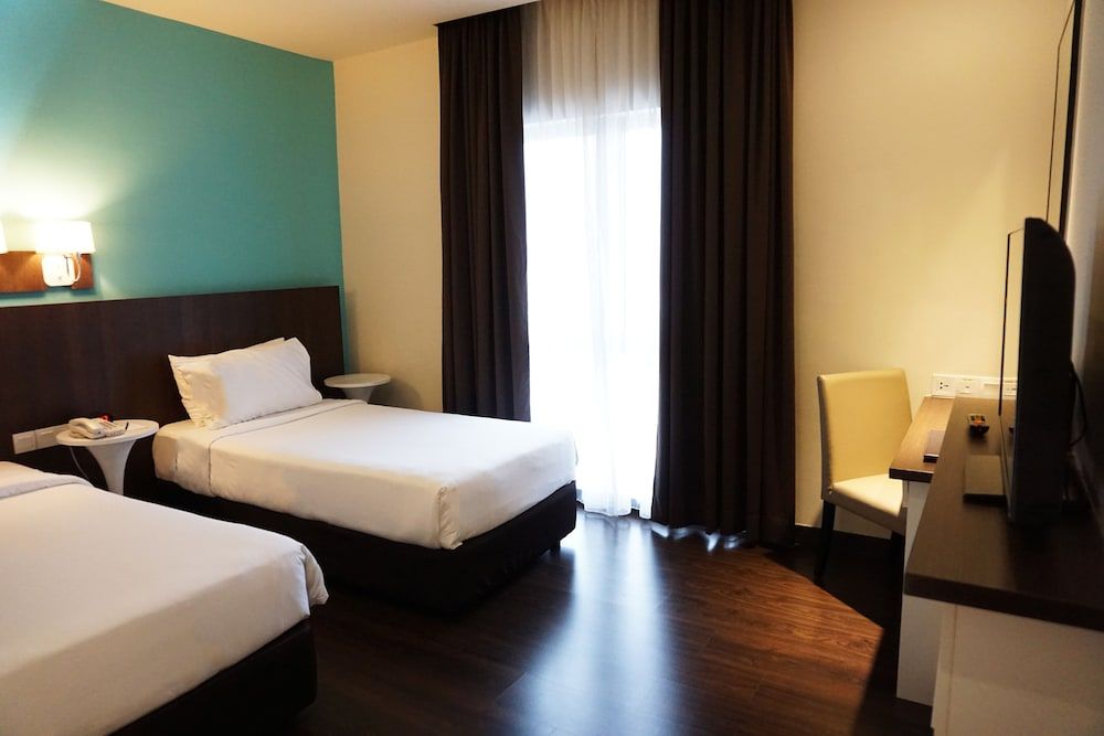 Wyndham Garden i-City Shah Alam Deluxe Room, 2 Twin Beds