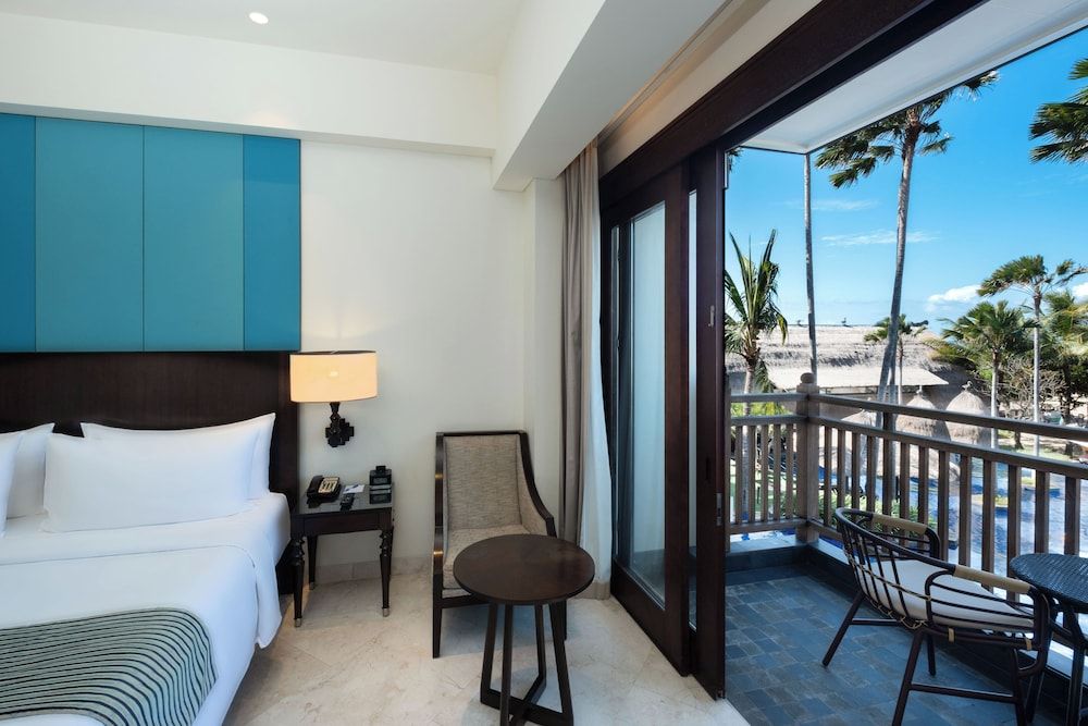 Premium Room, 1 King Bed, Oceanfront