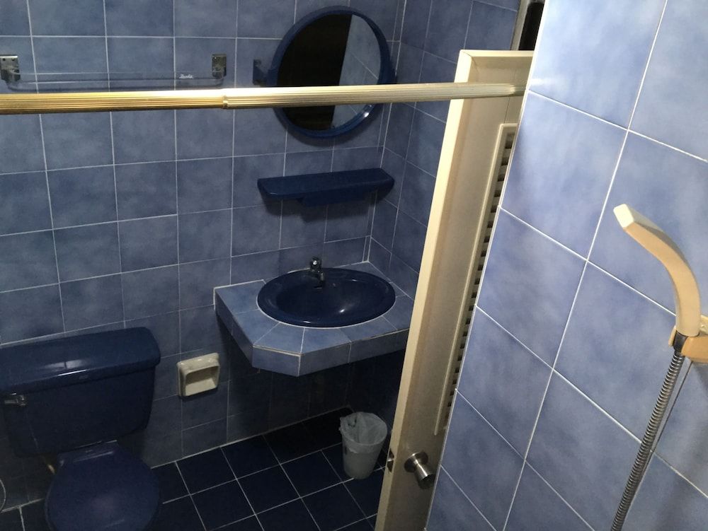 Sunrise Bungalow Traditional Bungalow 7